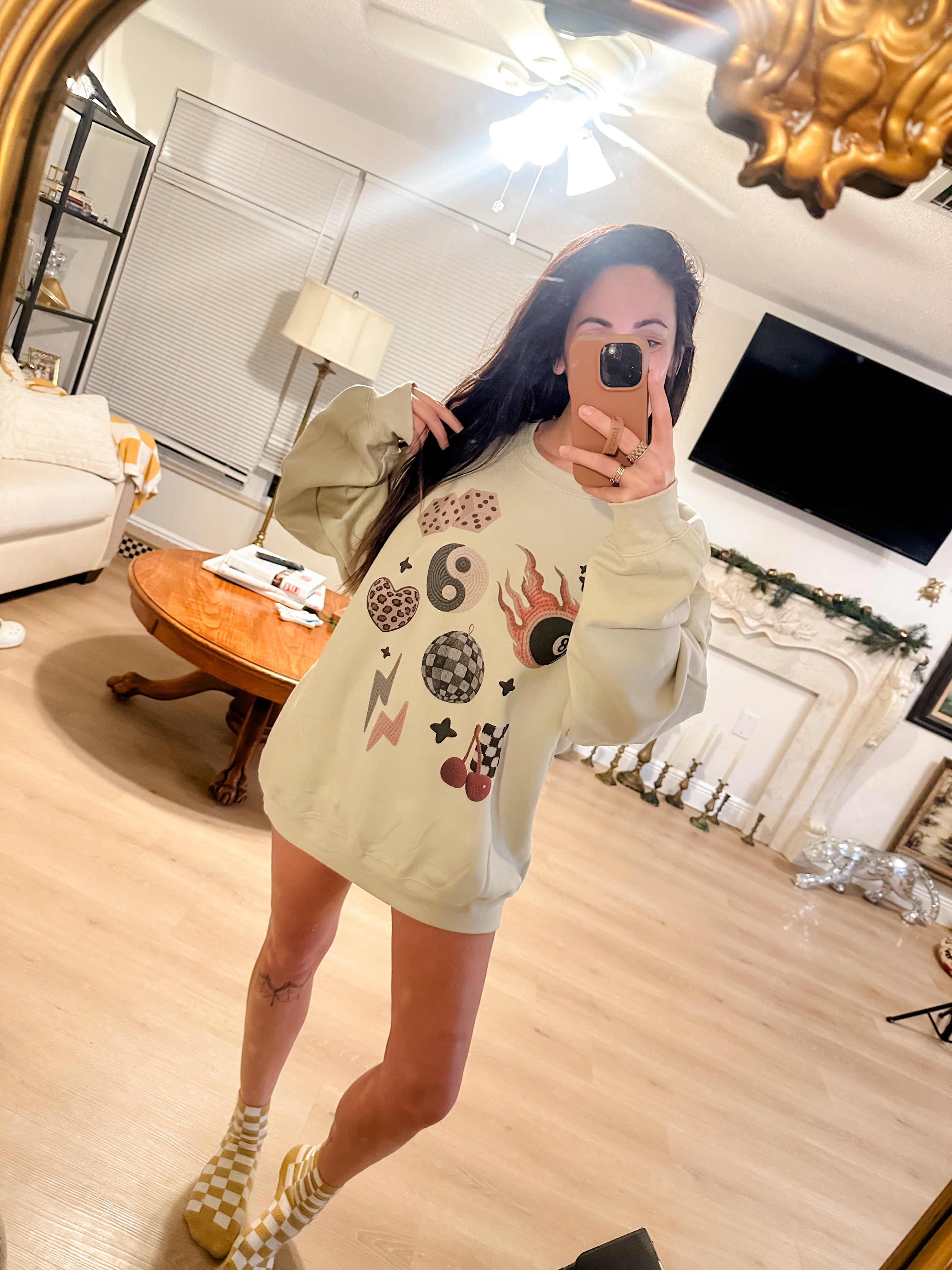 Faux Trendy Yarn Sticker Graphic Top