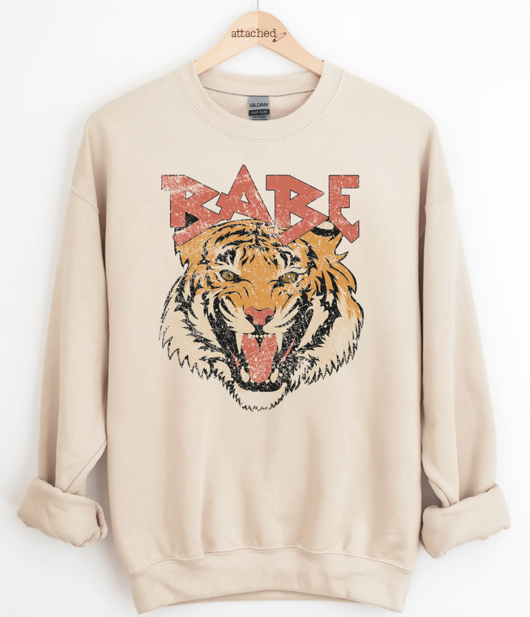 Babe Tiger Graphic Top
