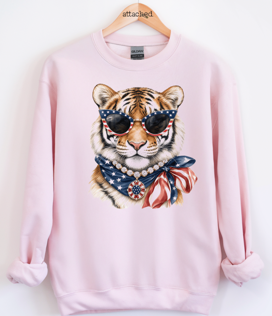 American Tiger Graphic Top